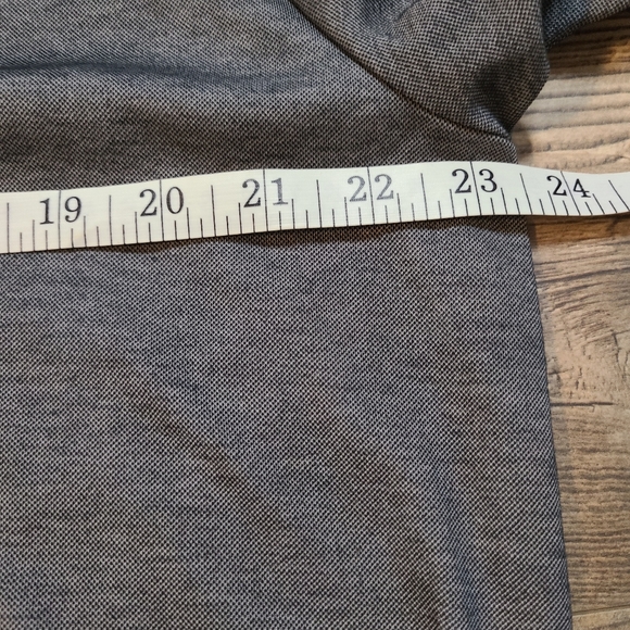 Travis Mathew Gray Polo Pullover Performance LOGO Casual Mens XL - Picture 8 of 9